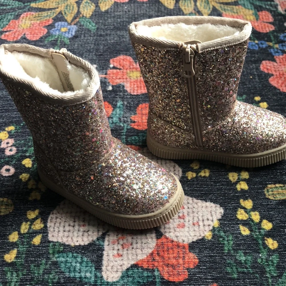 Cat & Jack Gold Glitter Toddler Pip Boots, Size 6